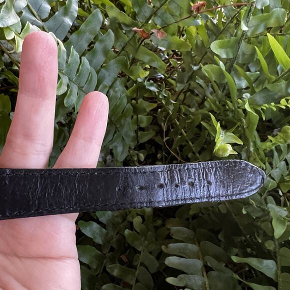 VTG Armitron Peanuts Characters watch GoldTone Black Leather Strap Needs Battery - Picture 12 of 16